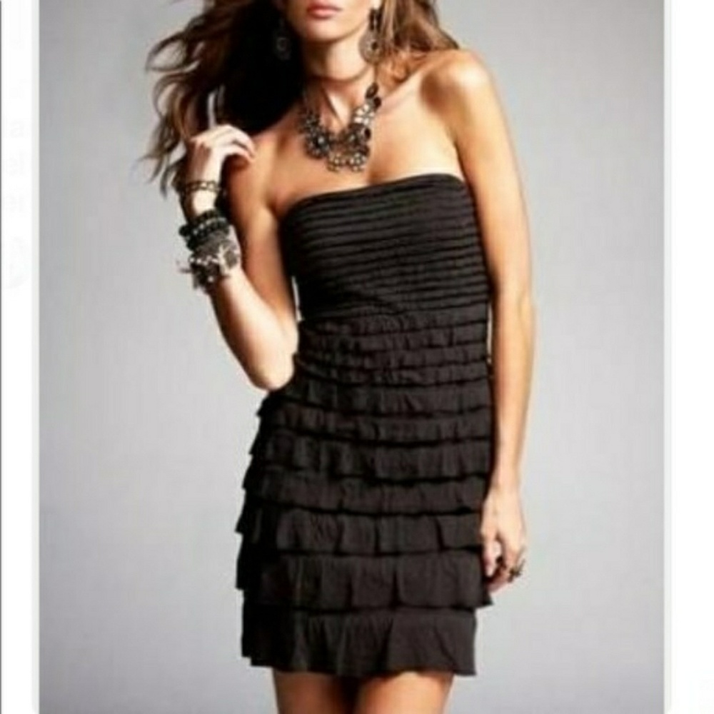 4/$20 Express ◾ Strapless Black Mini Dress